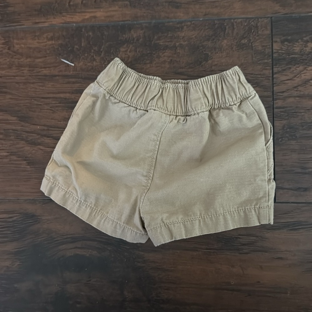 Cargo shorts - Picture 2 of 3
